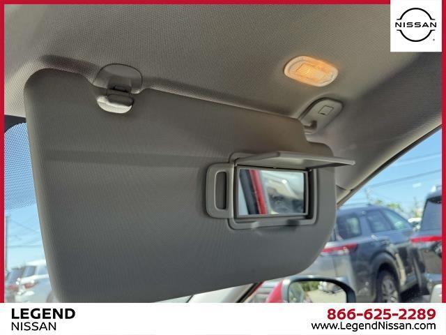 Photo of 2022 Scarlet Ember Nissan Rogue