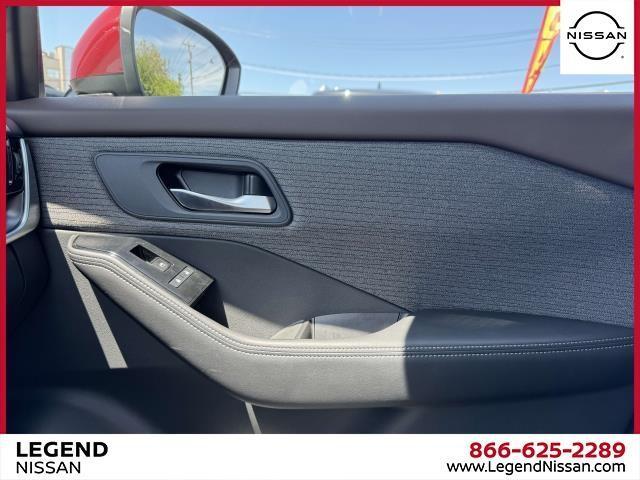 Photo of 2022 Scarlet Ember Nissan Rogue