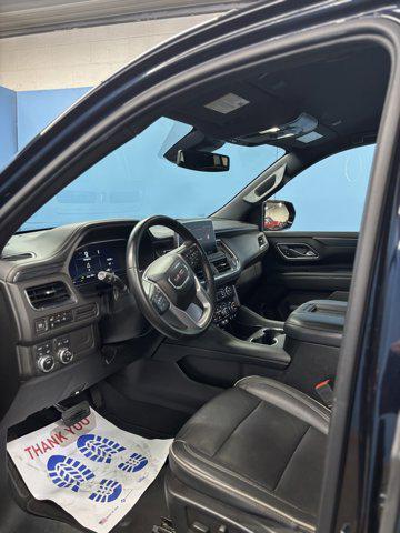 Photo of 2023 Midnight Blue Metallic GMC Yukon