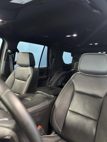 Photo of 2023 Midnight Blue Metallic GMC Yukon