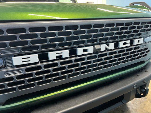 Photo of 2024 Eruption Green Metallic Ford Bronco
