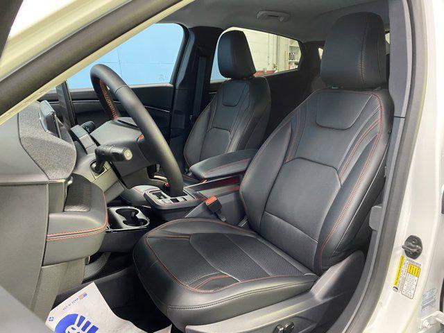 Photo of 2025 Star White Metallic Tri-Coat Ford Mustang Mach-E