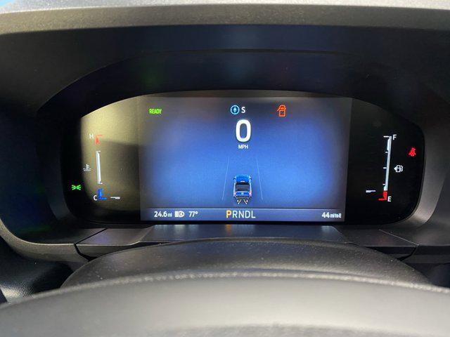 Photo of 2025 Oxford White Ford Maverick