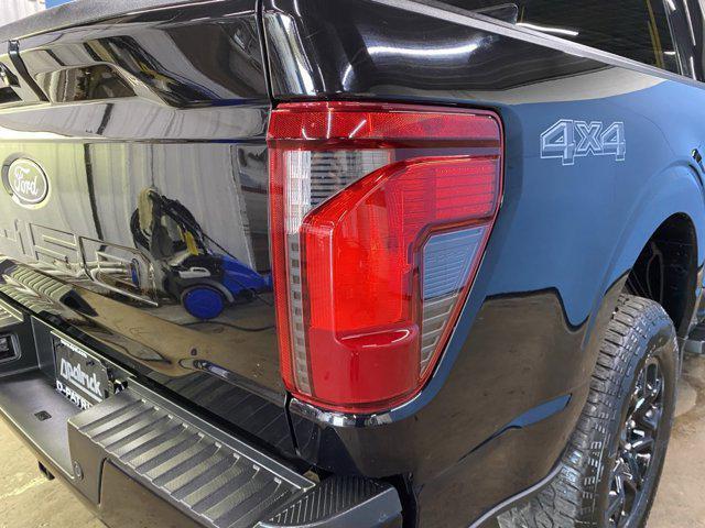 Photo of 2025 Agate Black Metallic Ford F-150