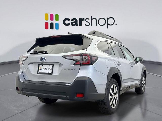 Photo of 2024 Ice Silver Metallic Subaru Outback
