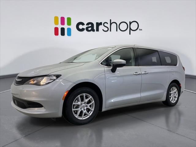 2023 Chrysler Voyager