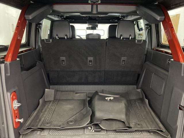 Photo of 2023 HOT PEPPER RED MET TINT CC Ford Bronco