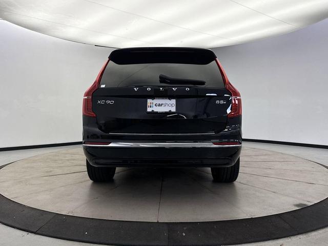 Photo of 2025 Onyx Black Metall Volvo XC90
