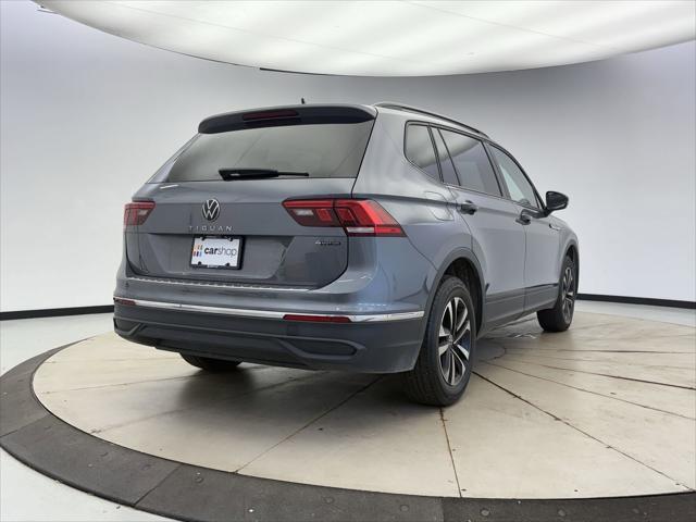 Photo of 2024 Platinum Gray Volkswagen Tiguan