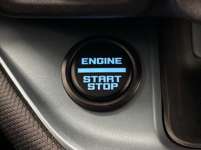 Photo of 2023 OXFORD WHITE Ford Bronco Sport