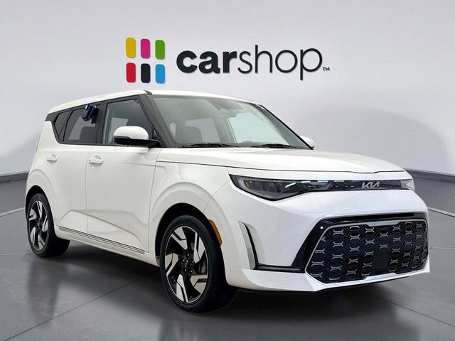 Photo of 2025 Snow White Pearl Kia Soul