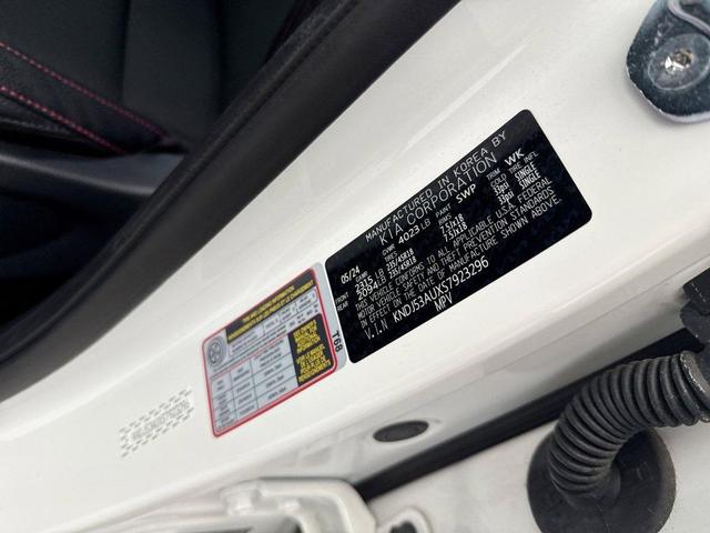 Photo of 2025 Snow White Pearl Kia Soul