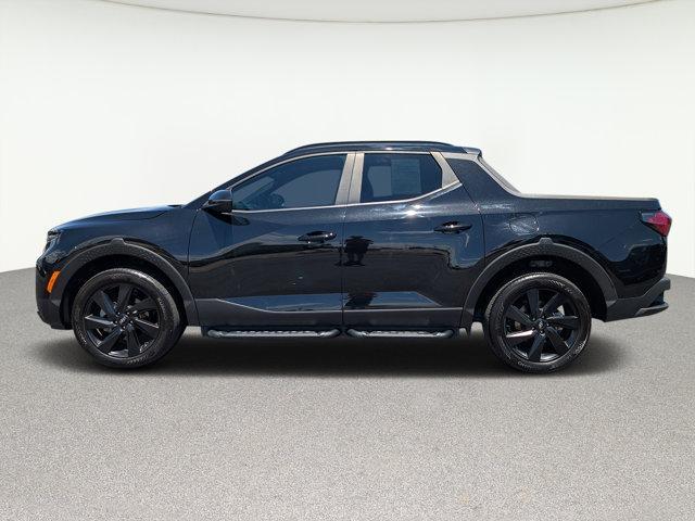 Photo of 2024 Phantom Black Hyundai SANTA CRUZ