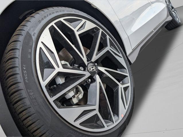 Photo of 2025 Serenity White Hyundai IONIQ 6
