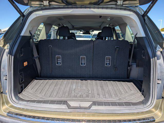 Photo of 2023 Autumn Green Metallic Subaru Ascent