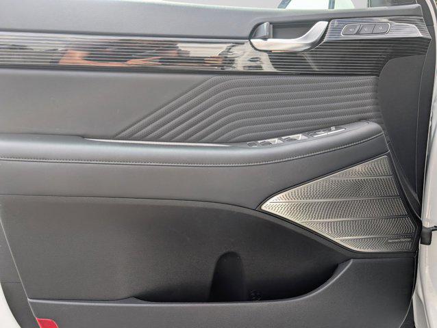 Photo of 2023 Hyper White Hyundai PALISADE