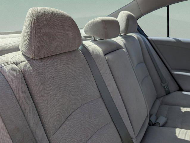 Photo of 2013 Alabaster Silver Metallic Honda Accord