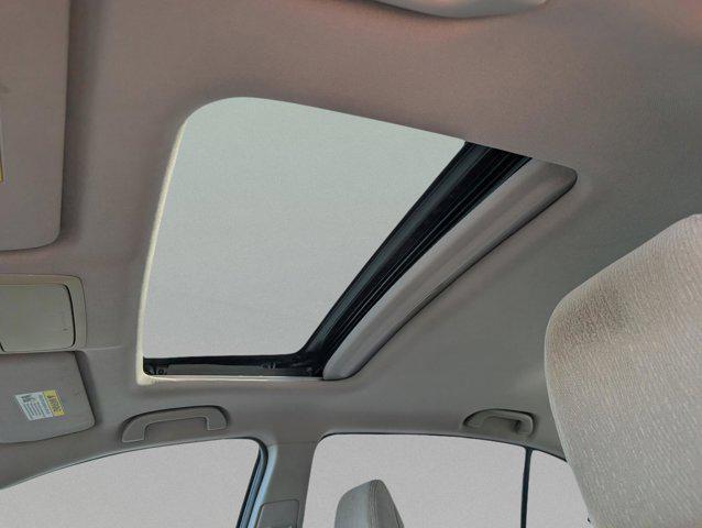 Photo of 2013 Alabaster Silver Metallic Honda Accord