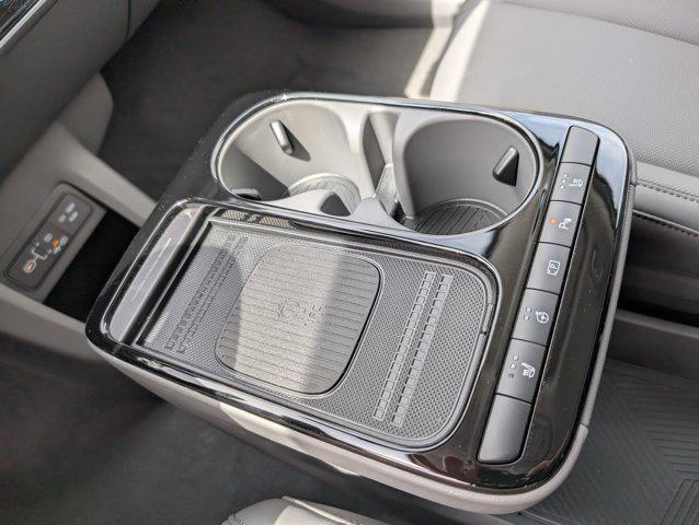 Photo of 2025 Atlas White Hyundai IONIQ 5