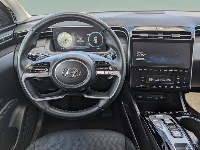 Photo of 2022 Shimmering Silver Hyundai TUCSON