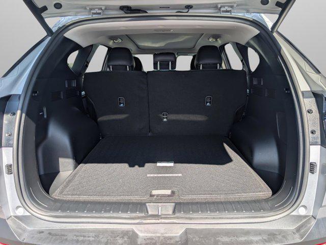 Photo of 2022 Shimmering Silver Hyundai TUCSON