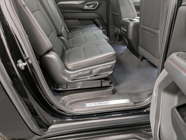 Photo of 2023 Black Chevrolet Suburban