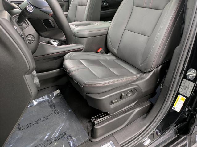 Photo of 2023 Black Chevrolet Suburban