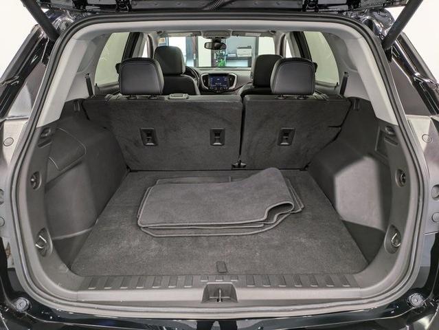 Photo of 2022 Ebony Twilight Metallic GMC Terrain