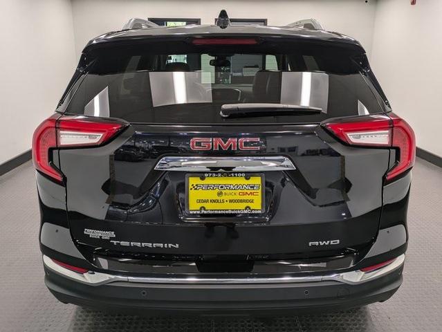 Photo of 2022 Ebony Twilight Metallic GMC Terrain