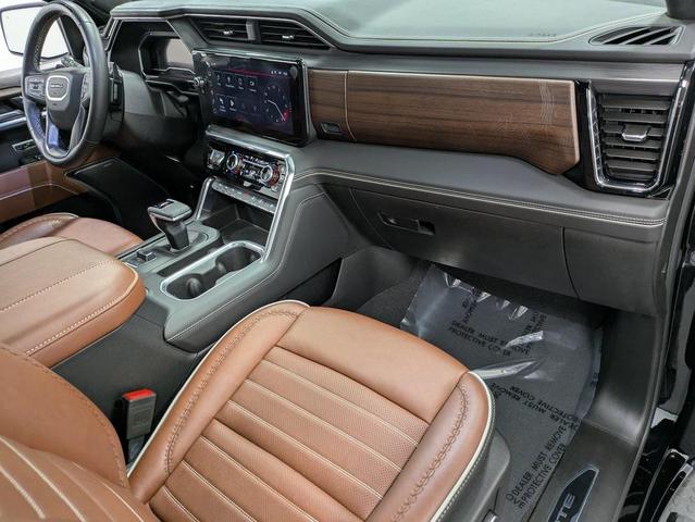 Photo of 2024 Onyx Black GMC Sierra 1500