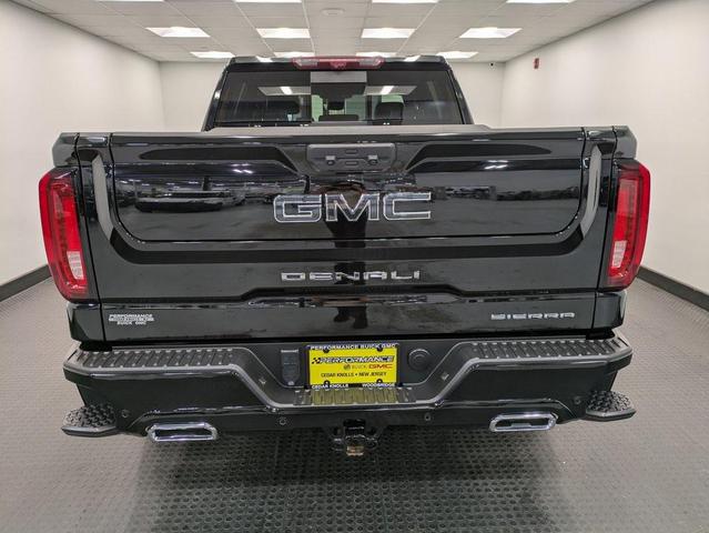 Photo of 2024 Onyx Black GMC Sierra 1500