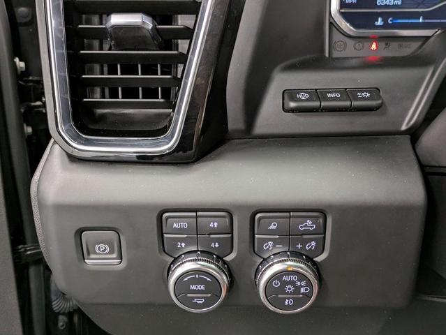 Photo of 2024 Onyx Black GMC Sierra 1500