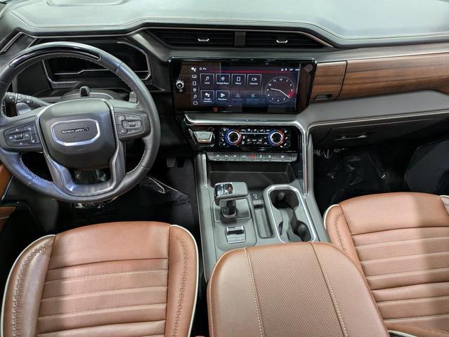 Photo of 2024 Onyx Black GMC Sierra 1500