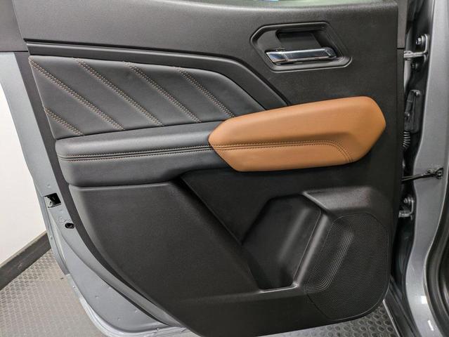 Photo of 2024 Sterling Metallic GMC Canyon