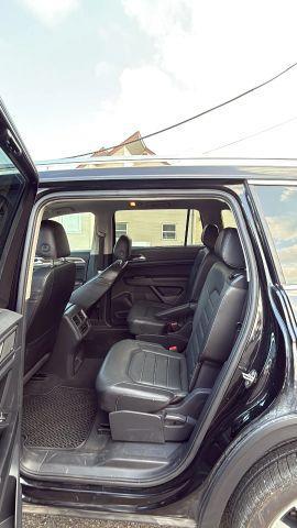Photo of 2019 Deep Black Pearl Effect Volkswagen Atlas
