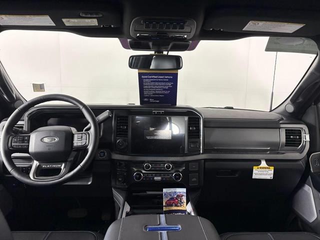 Photo of 2025 STAR WHITE Ford F-350