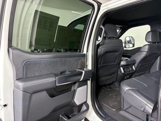 Photo of 2025 STAR WHITE Ford F-350