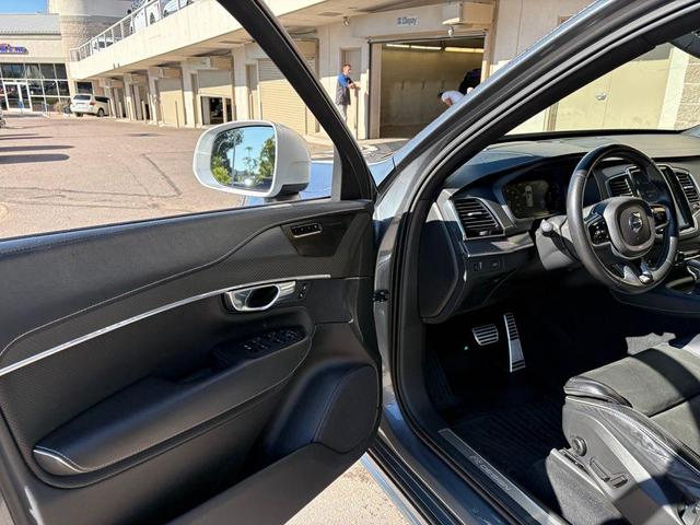 Photo of 2019 Osmium Grey Metallic Volvo XC90