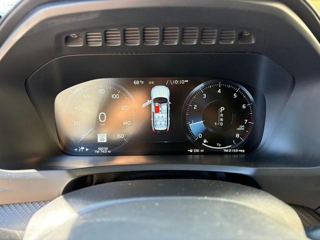 Photo of 2019 Osmium Grey Metallic Volvo XC90