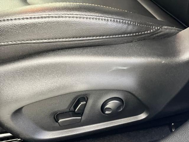Photo of 2024 Bright White Clearcoat Jeep Compass