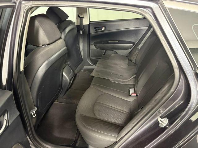 Photo of 2019 Platinum Graphite Kia Optima
