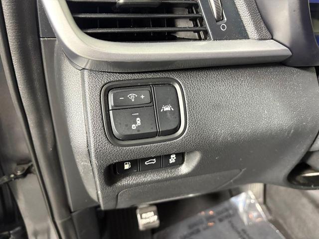 Photo of 2019 Platinum Graphite Kia Optima