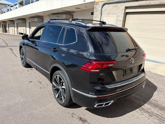 Photo of 2024 Deep Black Volkswagen Tiguan