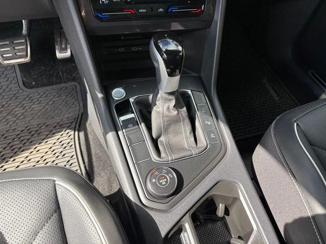 Photo of 2024 Deep Black Volkswagen Tiguan