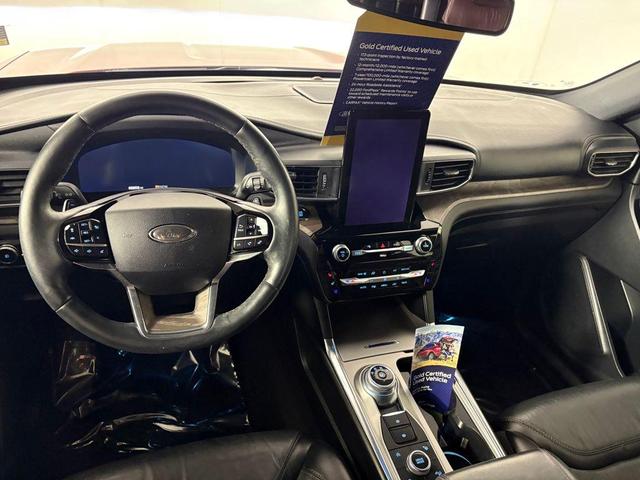 Photo of 2021 RAPID RED MET TINTED CC Ford Explorer