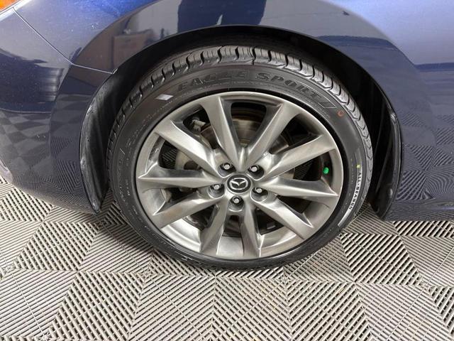 Photo of 2018 Deep Crystal Blue Mica Mazda Mazda3
