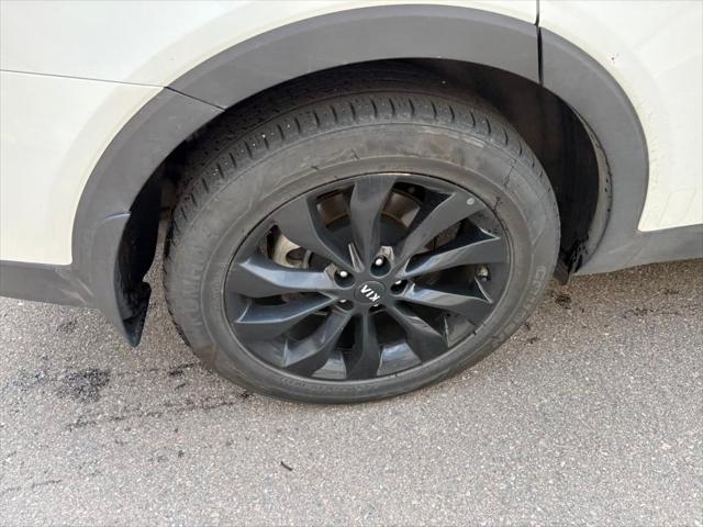 Photo of 2020 Snow White Pearl Kia Sorento