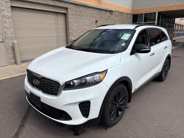 Photo of 2020 Snow White Pearl Kia Sorento