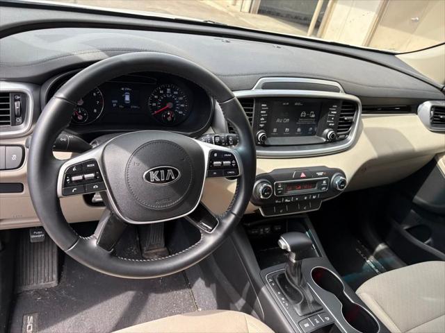 Photo of 2020 Snow White Pearl Kia Sorento