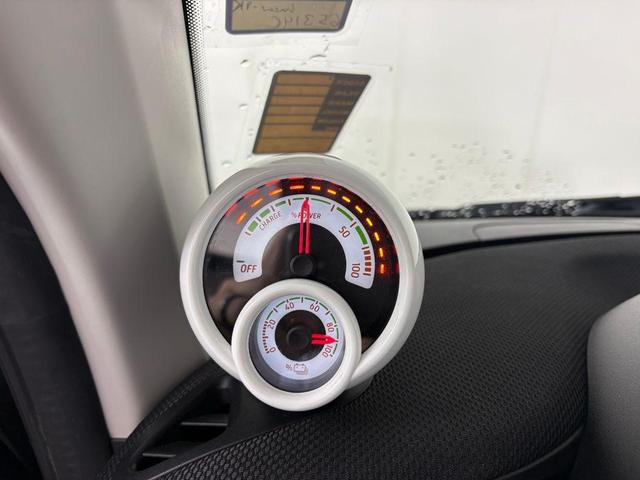 Photo of 2018 Black smart ForTwo Electric Drive